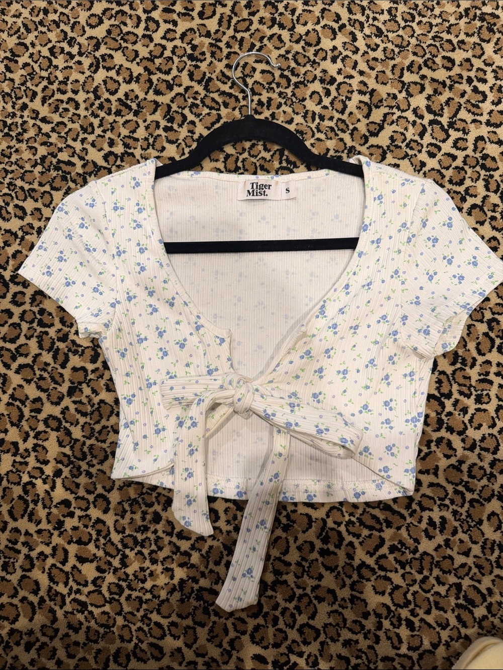 Tiger Mist Cream Floral Tie-Front Ribbed Crop Top